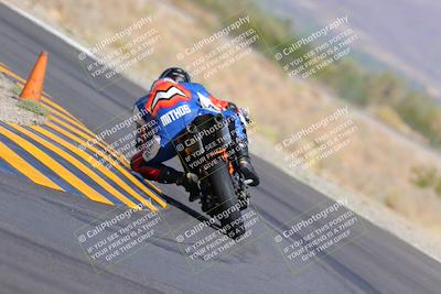 media/Oct-09-2022-SoCal Trackdays (Sun) [[95640aeeb6]]/Turn 14 Backside (1125am)/